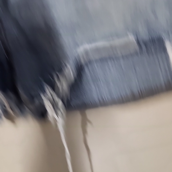 Wild Fable Shorts Distressed Blue Jean Shorts Distroyed Size 8 Holes Rips - Picture 4 of 12